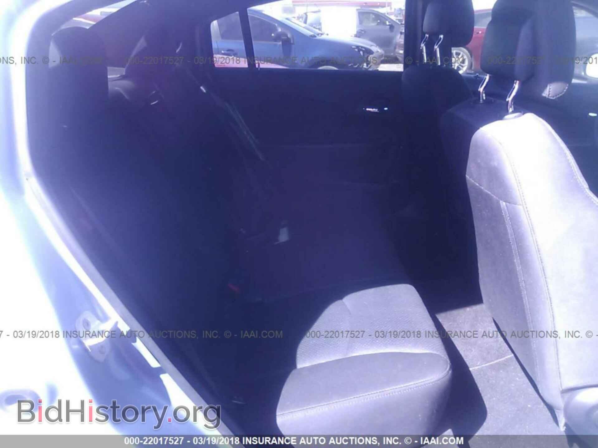 2013 Chrysler 200 - VIN: 1C3CCBABXDN647129 - Photo 8