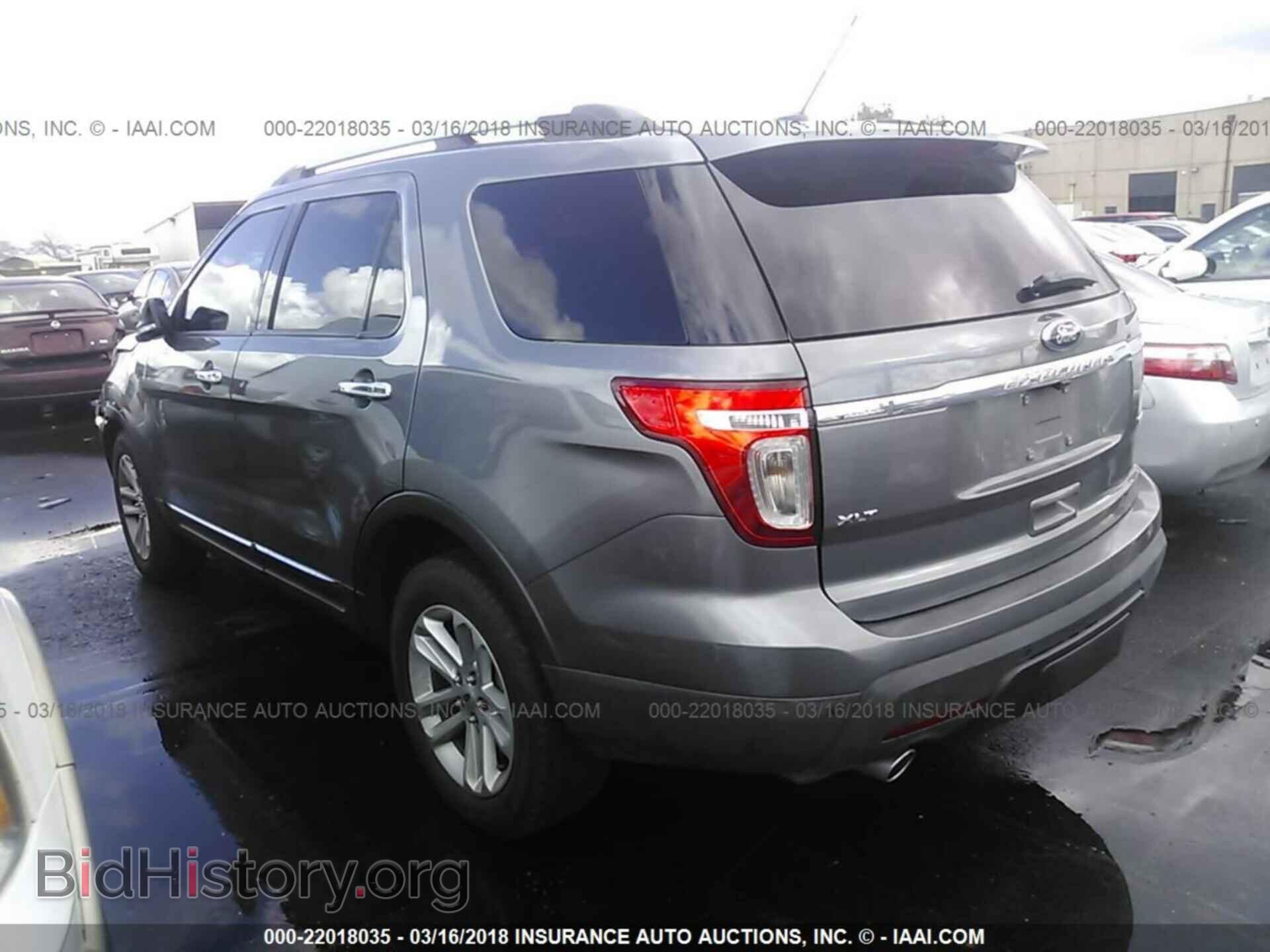 2014 Ford Explorer - VIN: 1FM5K8D85EGC24003 - Фото 3