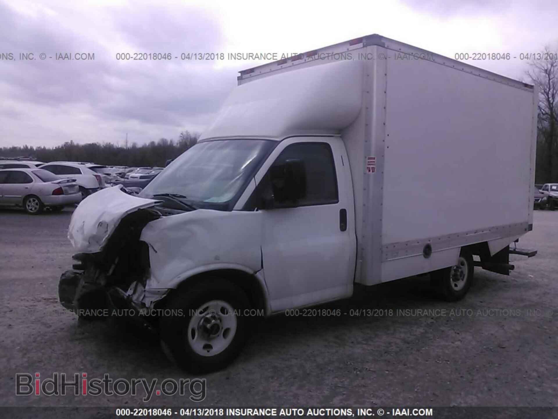2015 Gmc Savana - VIN: 1GD072CF5F1267916 - Фото 2