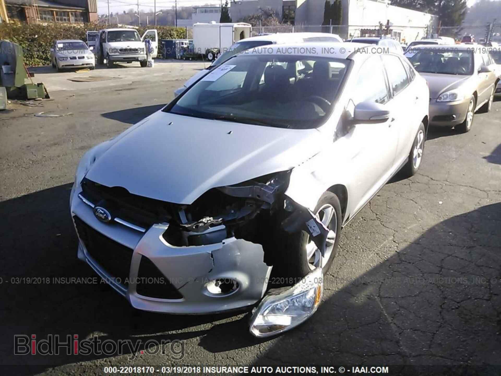 2013 Ford Focus - VIN: 1FADP3F23DL353561 - Photo 2