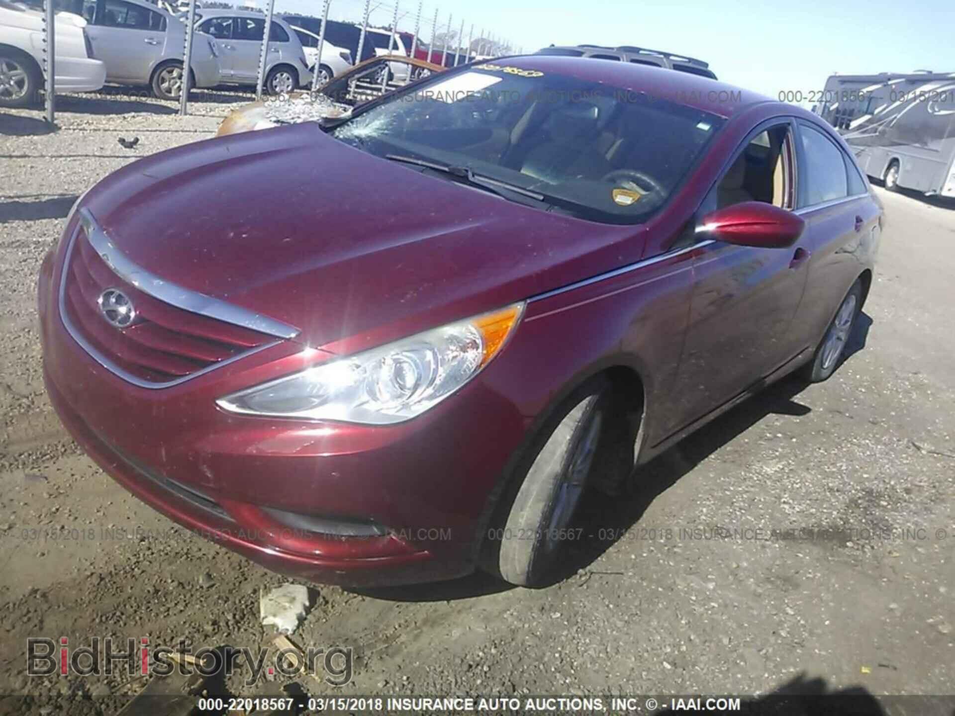 2012 Hyundai Sonata - VIN: 5NPEB4ACXCH393061 - Фото 2