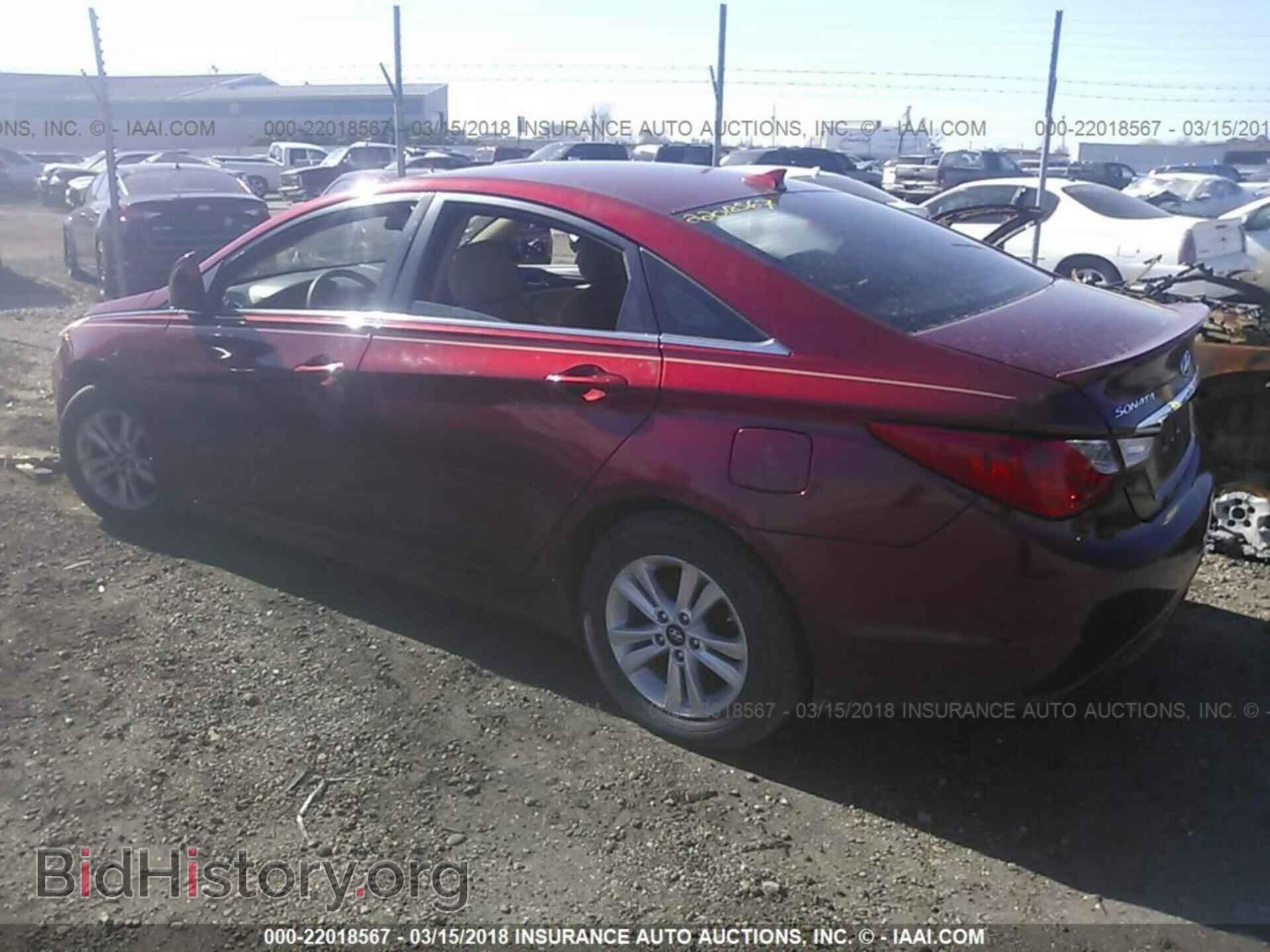 2012 Hyundai Sonata - VIN: 5NPEB4ACXCH393061 - Фото 3