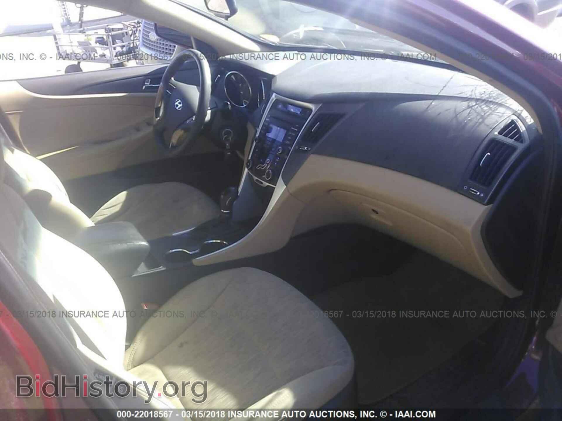 2012 Hyundai Sonata - VIN: 5NPEB4ACXCH393061 - Фото 5