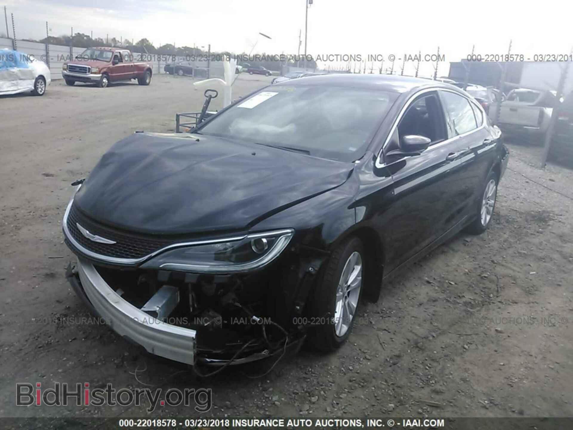 2016 Chrysler 200 - VIN: 1C3CCCAB2GN151333 - Photo 2