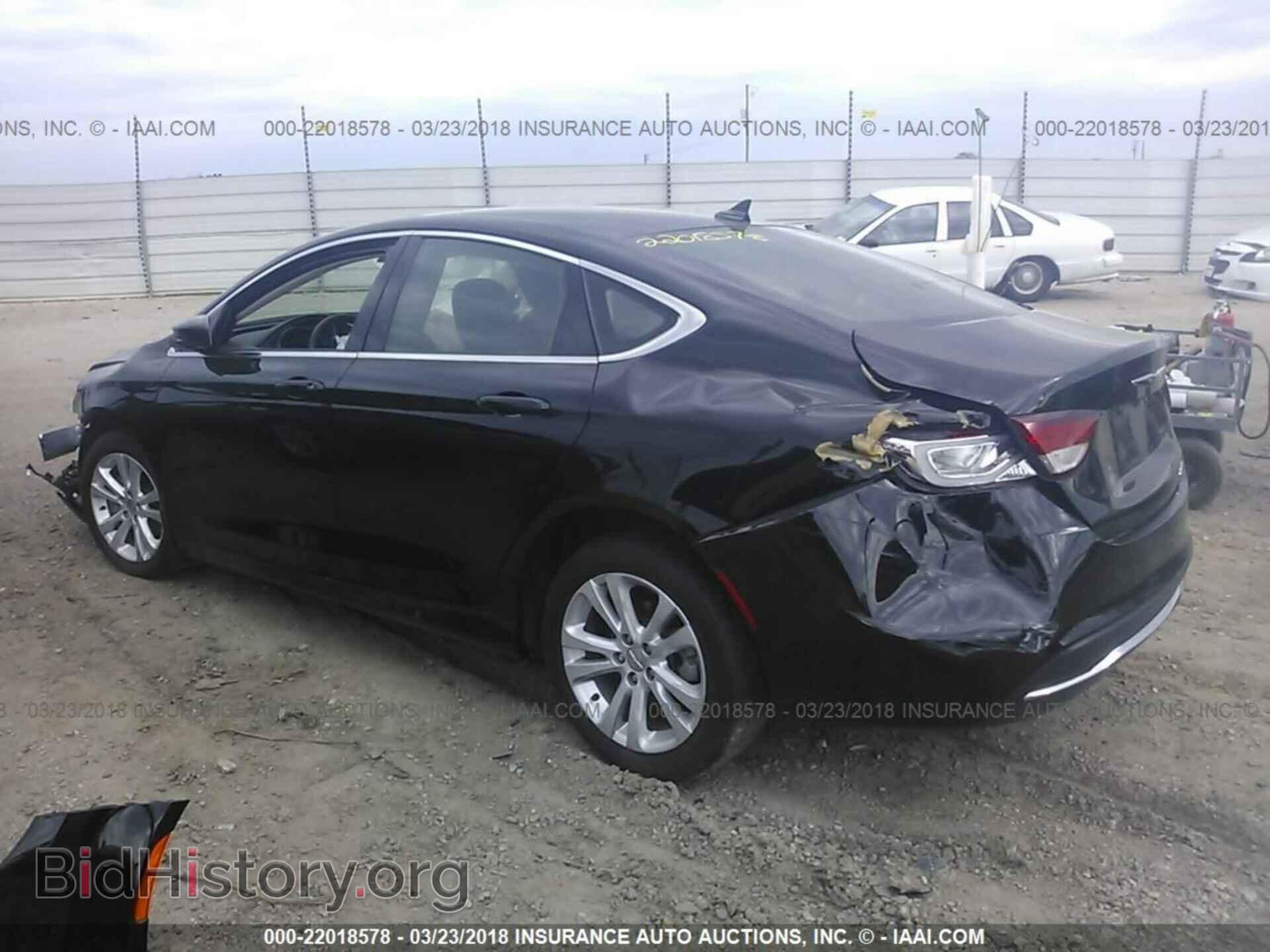 2016 Chrysler 200 - VIN: 1C3CCCAB2GN151333 - Photo 3