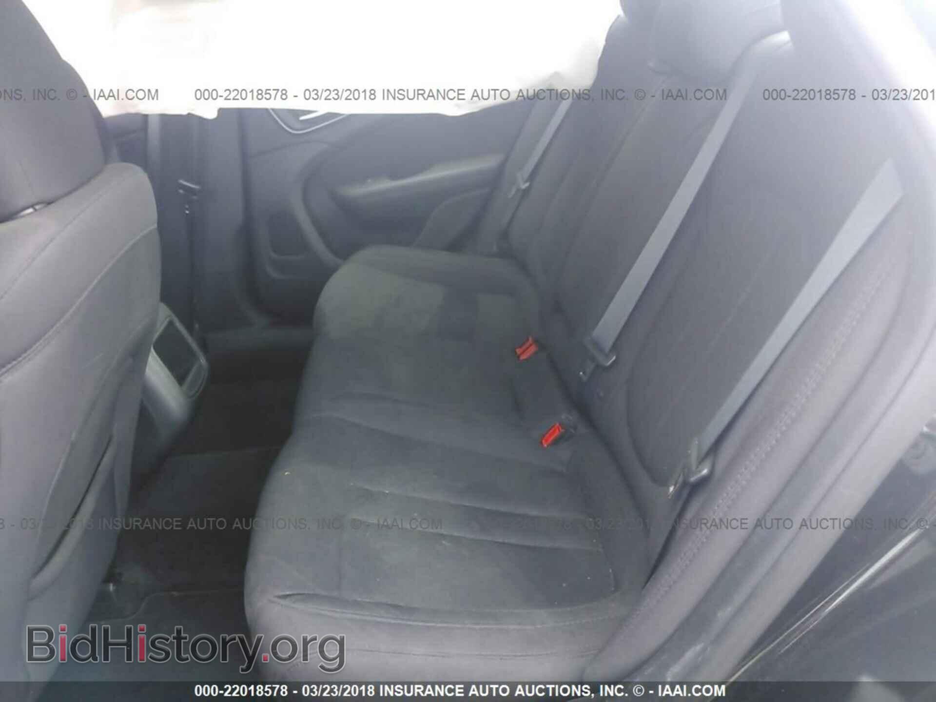 2016 Chrysler 200 - VIN: 1C3CCCAB2GN151333 - Photo 8