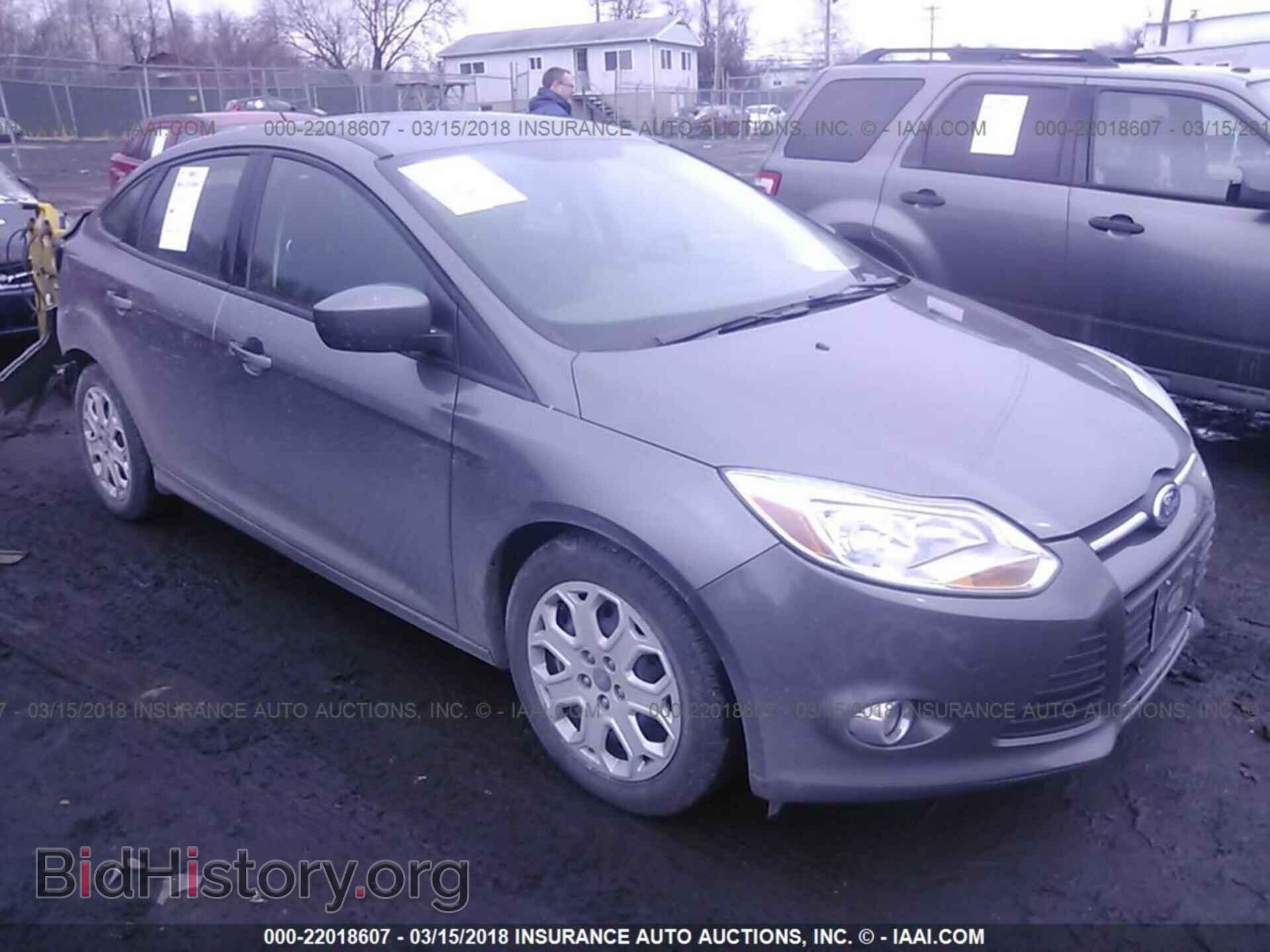 Photo 1FAHP3F25CL219361 - Ford Focus 2012