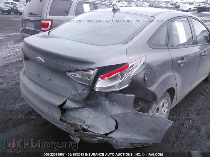 2012 Ford FOCUS (VIN 1FAHP3F25CL219361) — photo 6 of 10