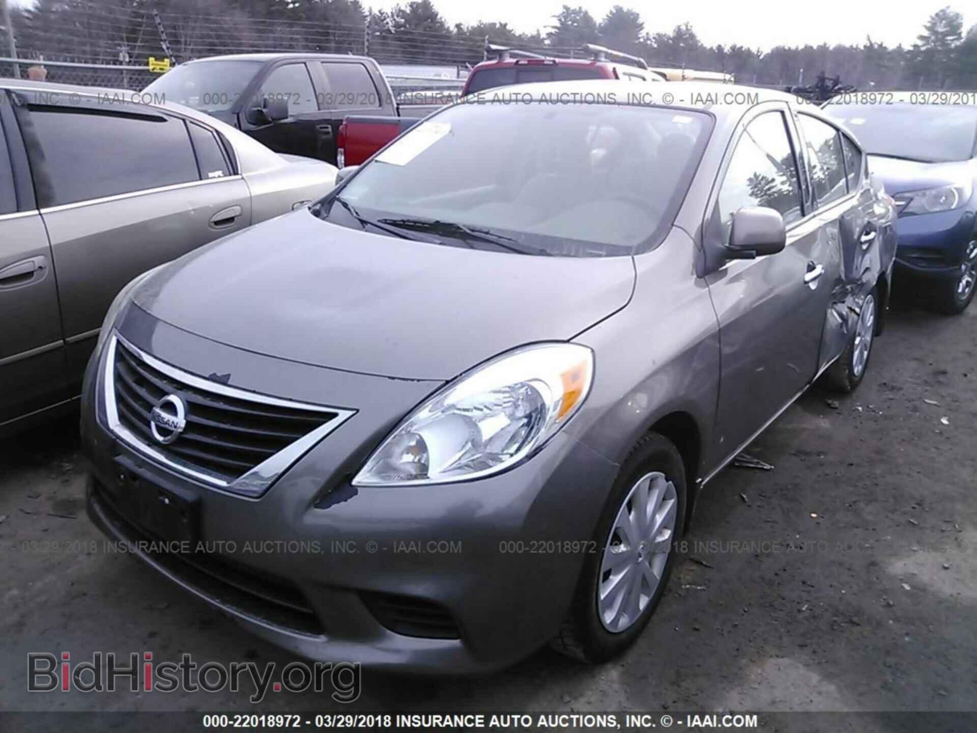 2014 Nissan Versa - VIN: 3N1CN7APXEL808579 - Фото 2