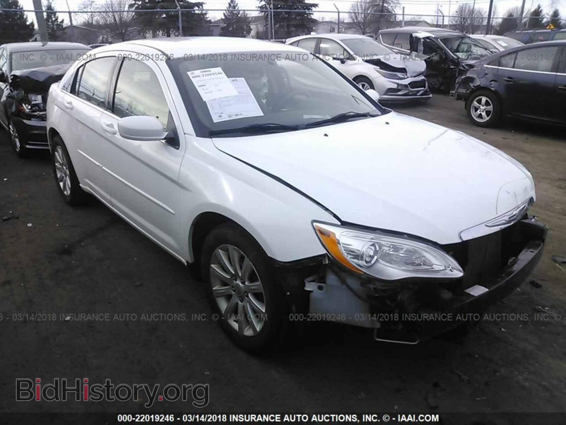 Фотография 1C3CCBBB9CN155009 - Chrysler 200 2012