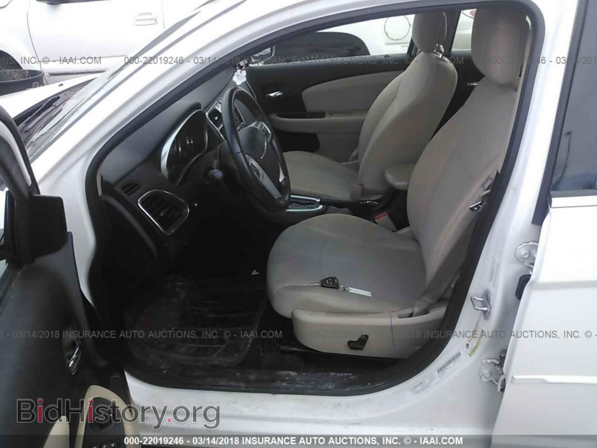 2012 Chrysler 200 - VIN: 1C3CCBBB9CN155009 - Фото 5