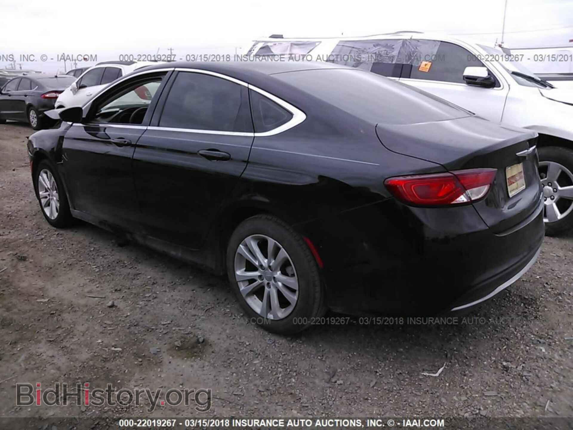 2016 Chrysler 200 - VIN: 1C3CCCAB6GN109750 - Photo 3