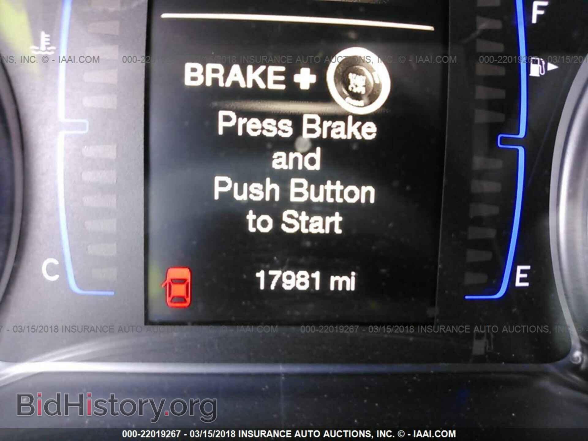 2016 Chrysler 200 - VIN: 1C3CCCAB6GN109750 - Photo 7