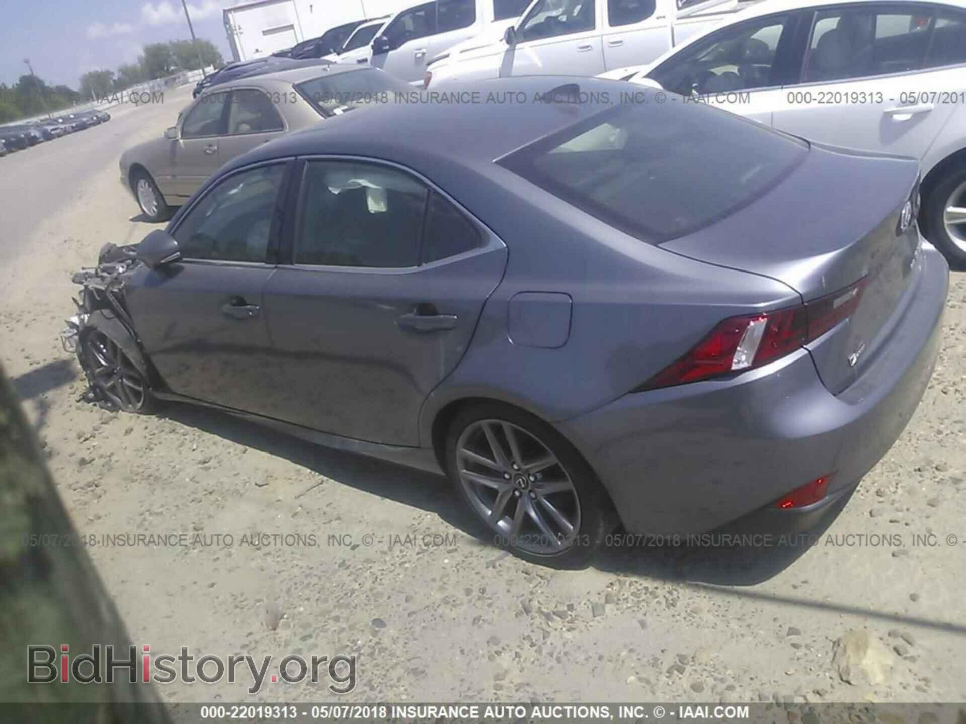 2016 Lexus Is - VIN: JTHCE1D24G5010395 - Фото 3