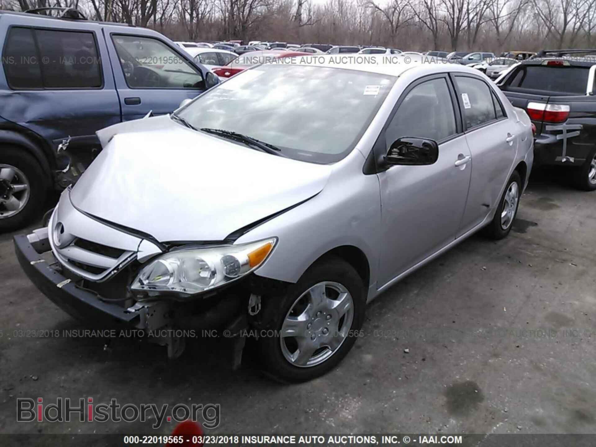 2011 Toyota Corolla - VIN: 2T1BU4EE5BC693228 - Photo 2