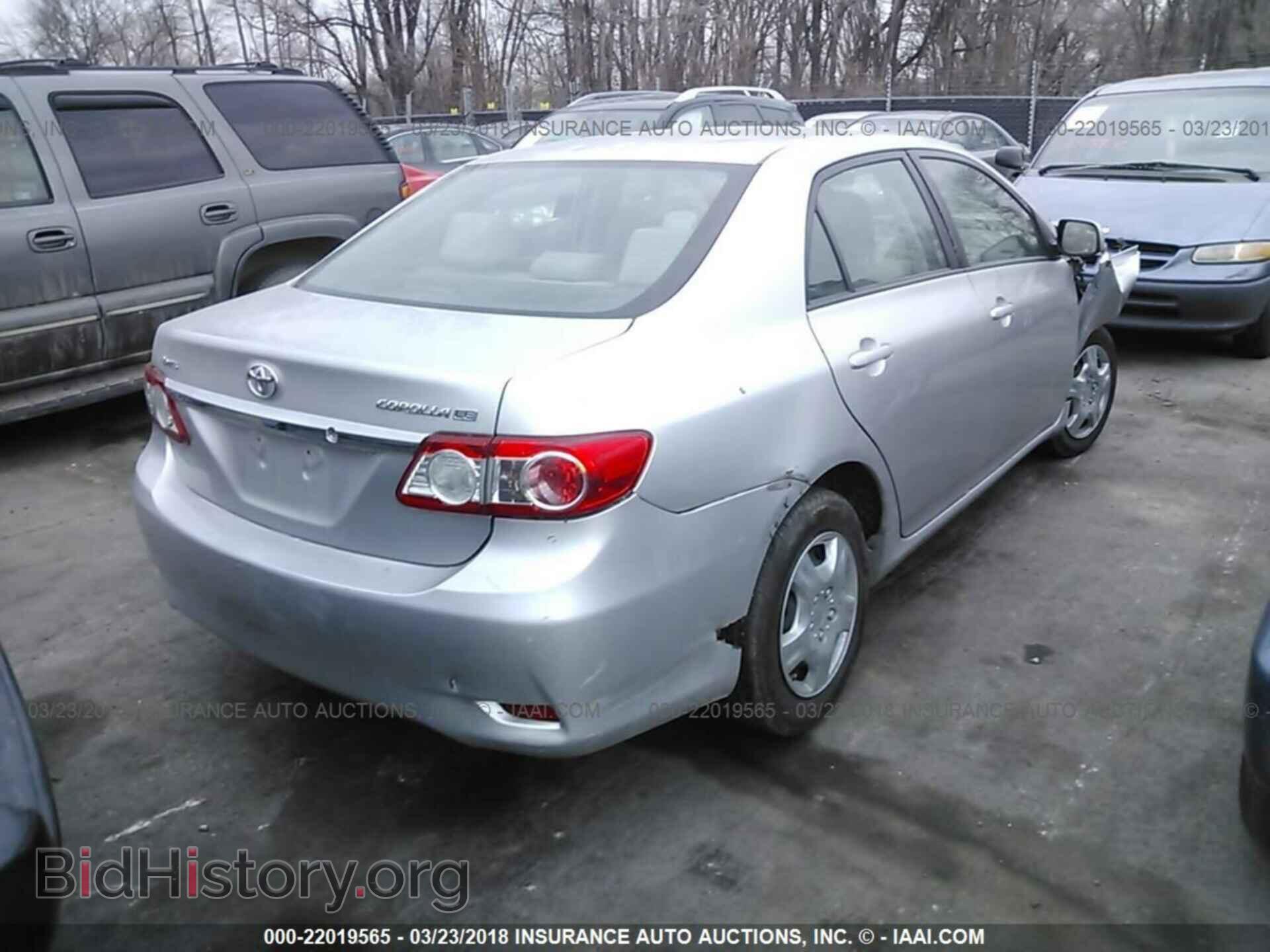 2011 Toyota Corolla - VIN: 2T1BU4EE5BC693228 - Photo 4