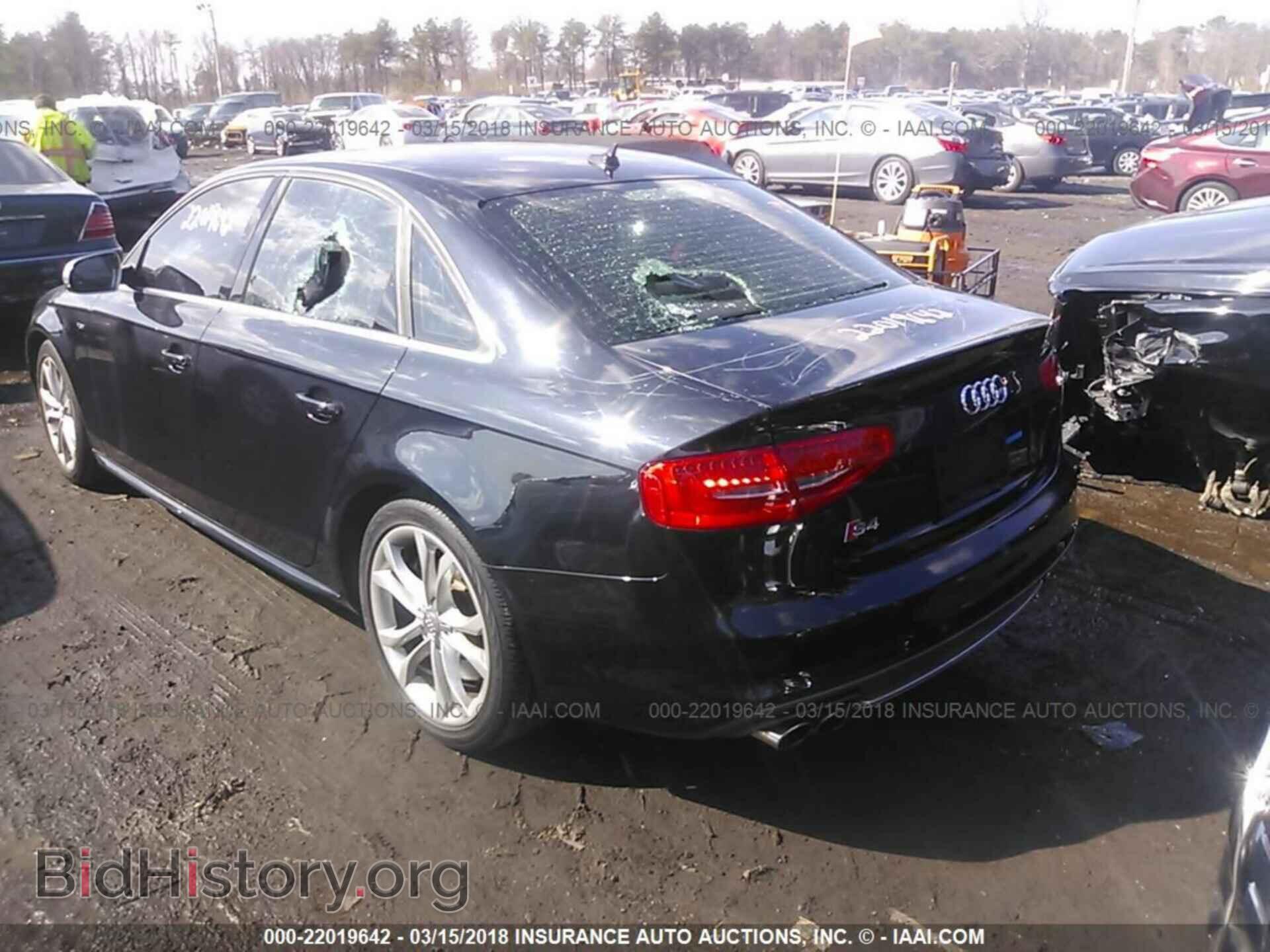 2014 Audi S4 - VIN: WAUBGAFL5EA117616 - Фото 3