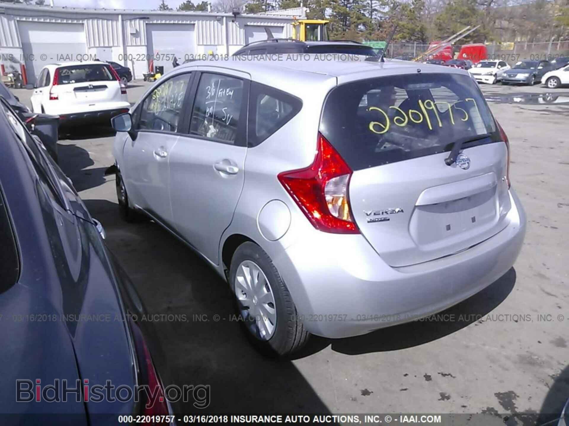 2016 Nissan Versa note - VIN: 3N1CE2CP2GL404291 - Фото 3