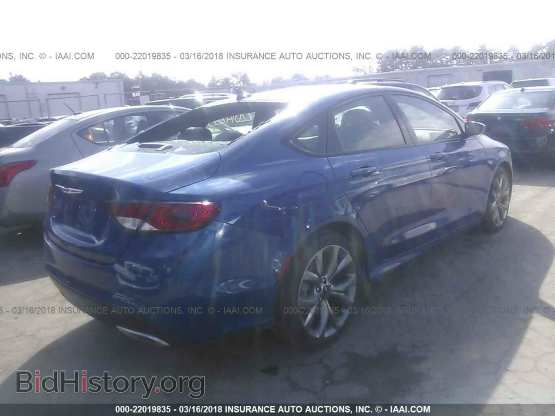 2016 Chrysler 200 - VIN: 1C3CCCBB3GN182959 - Photo 4
