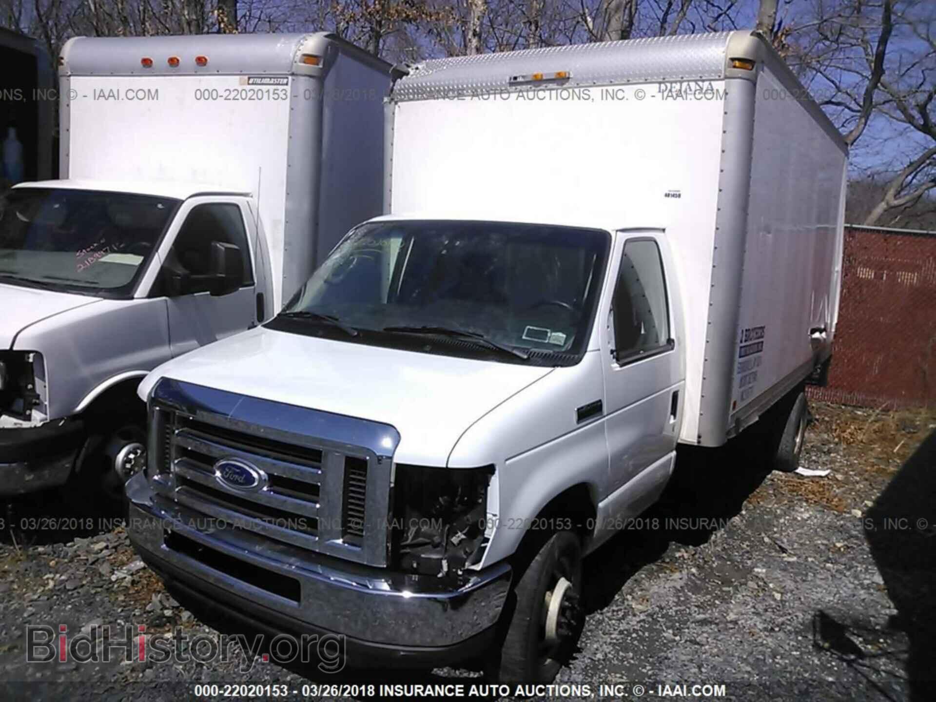 2014 Ford Econoline - VIN: 1FDXE4FS7EDA56108 - Photo 2