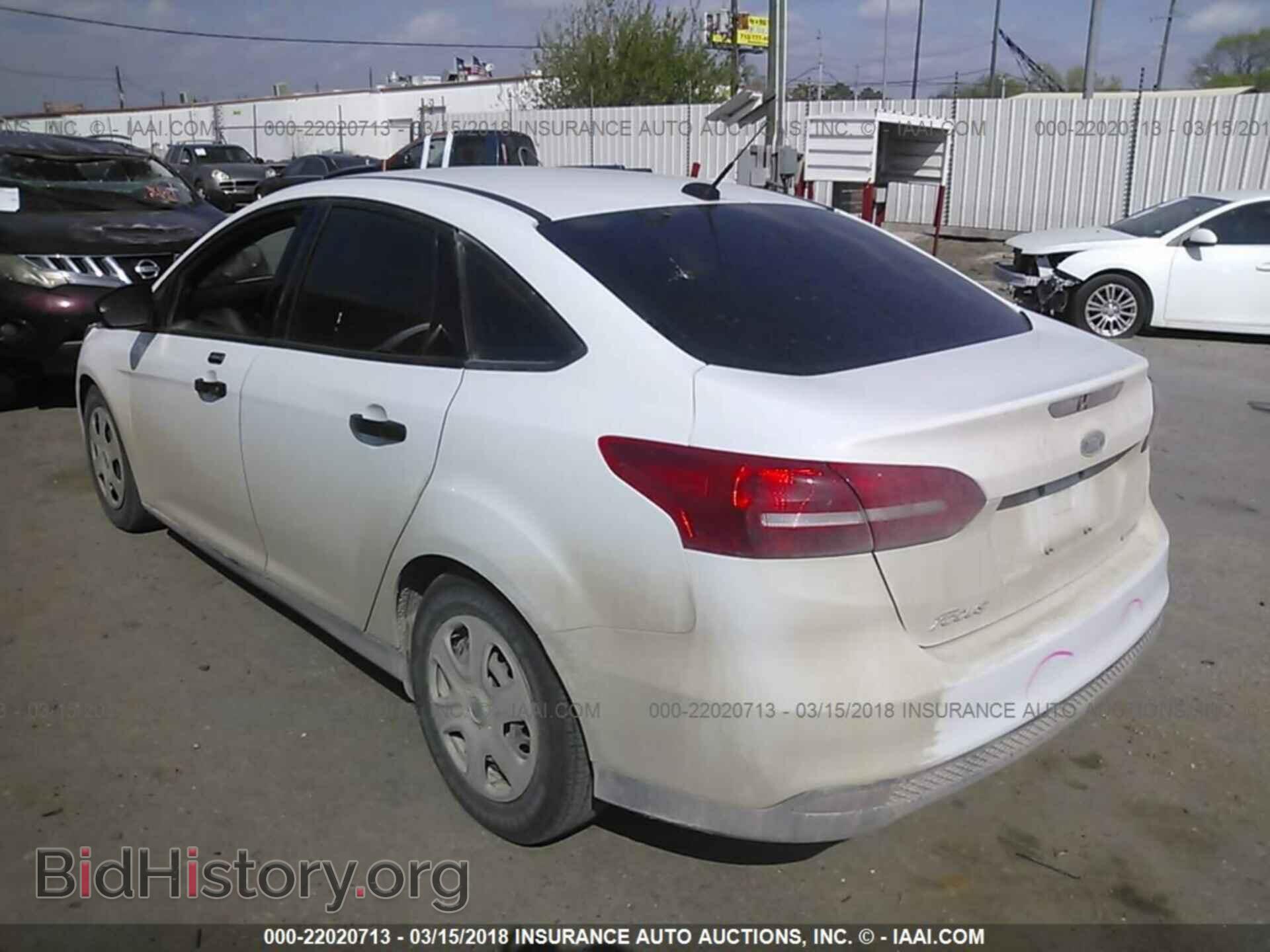 2016 Ford Focus - VIN: 1FADP3E28GL245118 - Фото 3