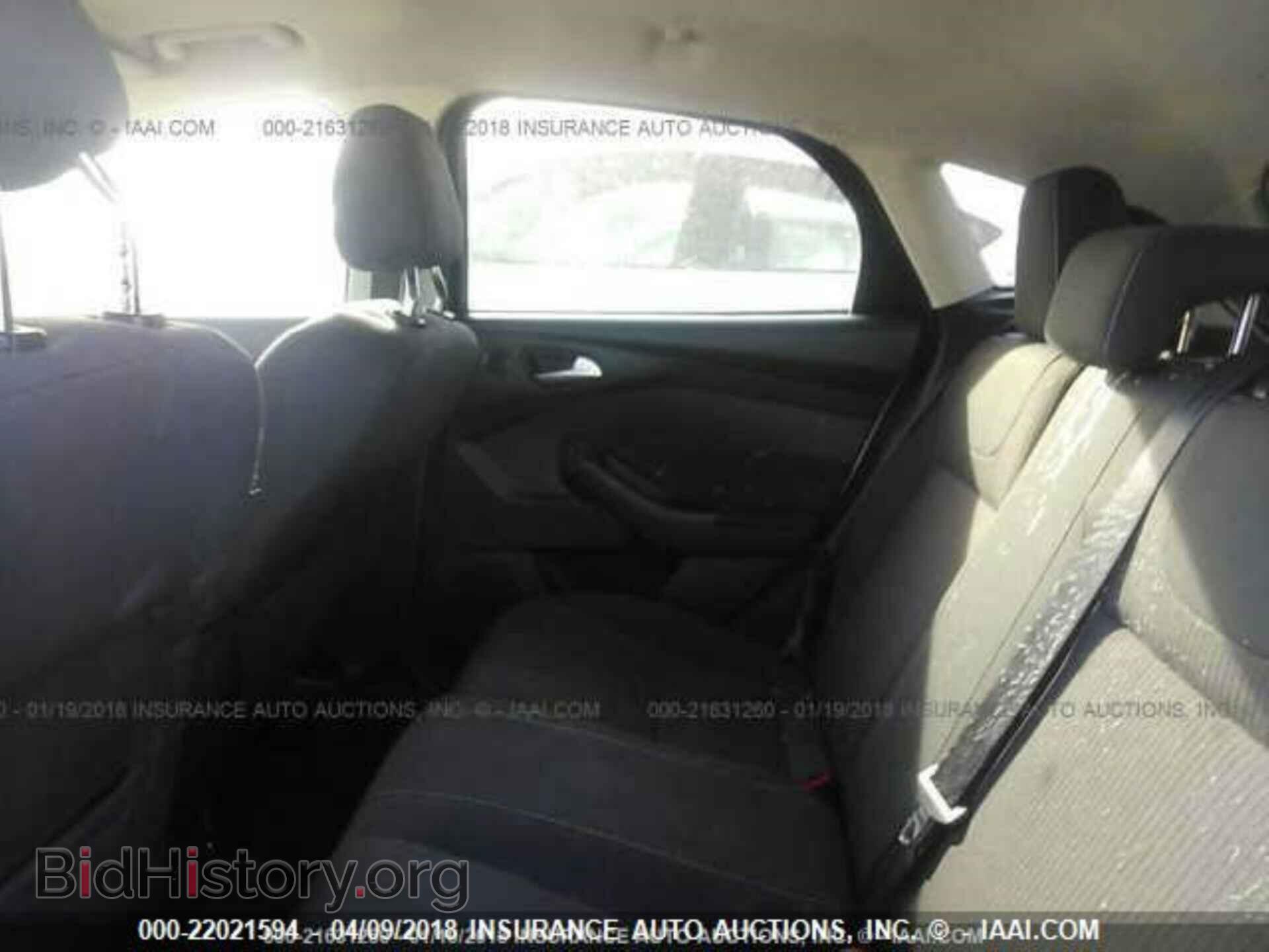 2012 Ford Focus - VIN: 1FAHP3N22CL213910 - Фото 8