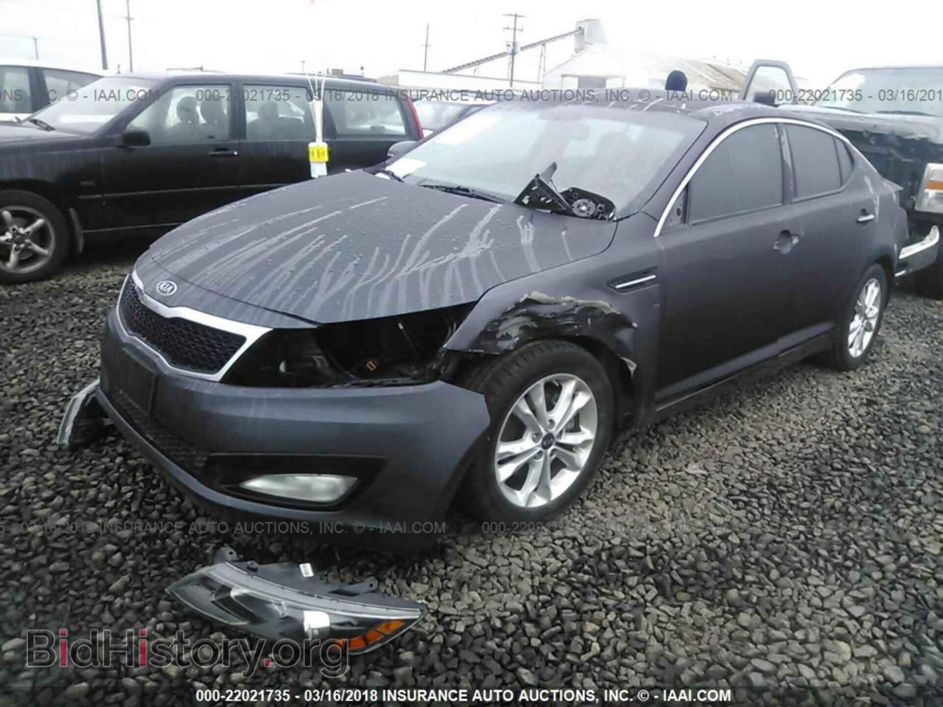2011 Kia Optima - VIN: KNAGN4A76B5108080 - Фото 2