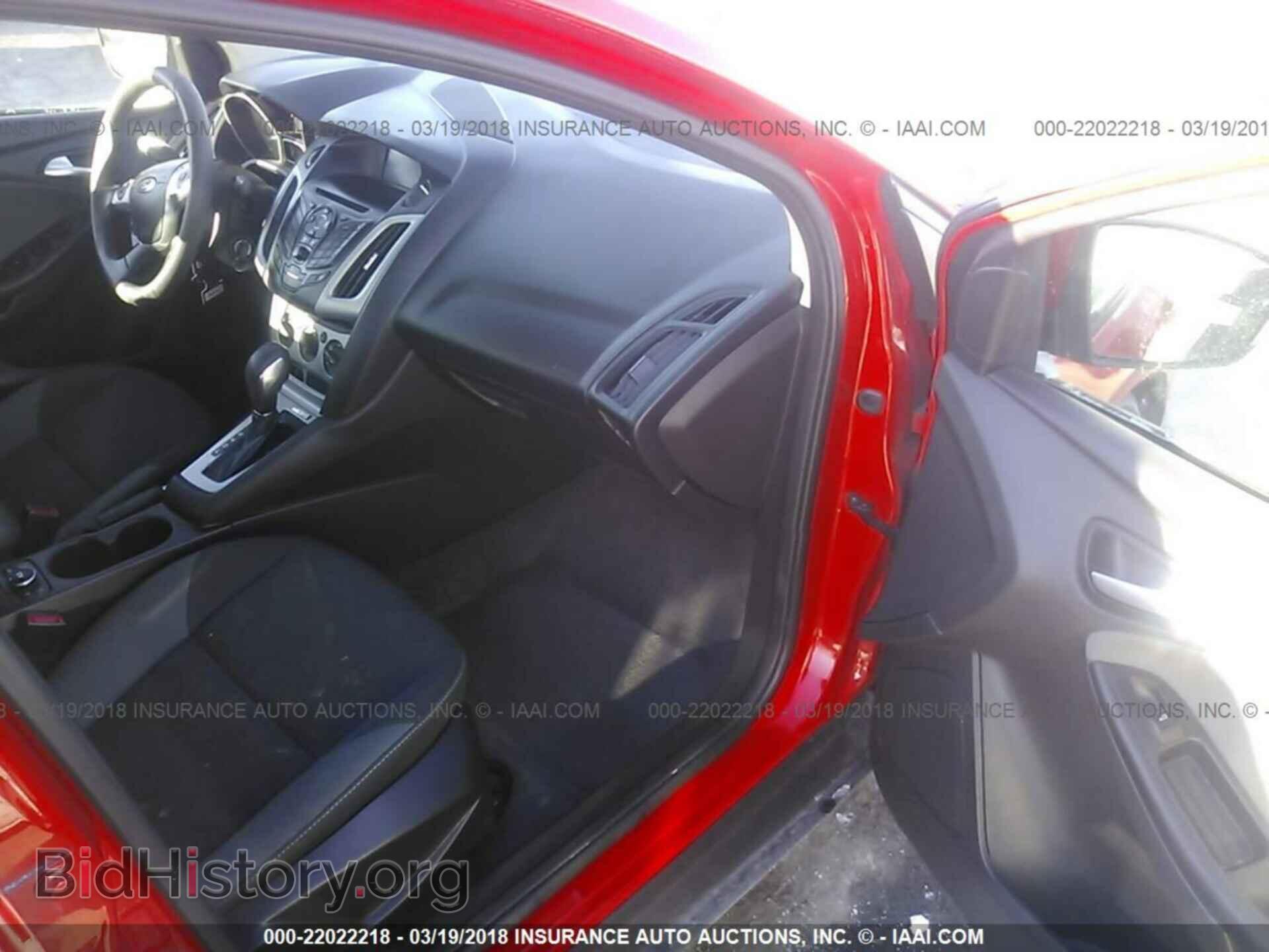 2012 Ford Focus - VIN: 1FAHP3F25CL137985 - Фото 5