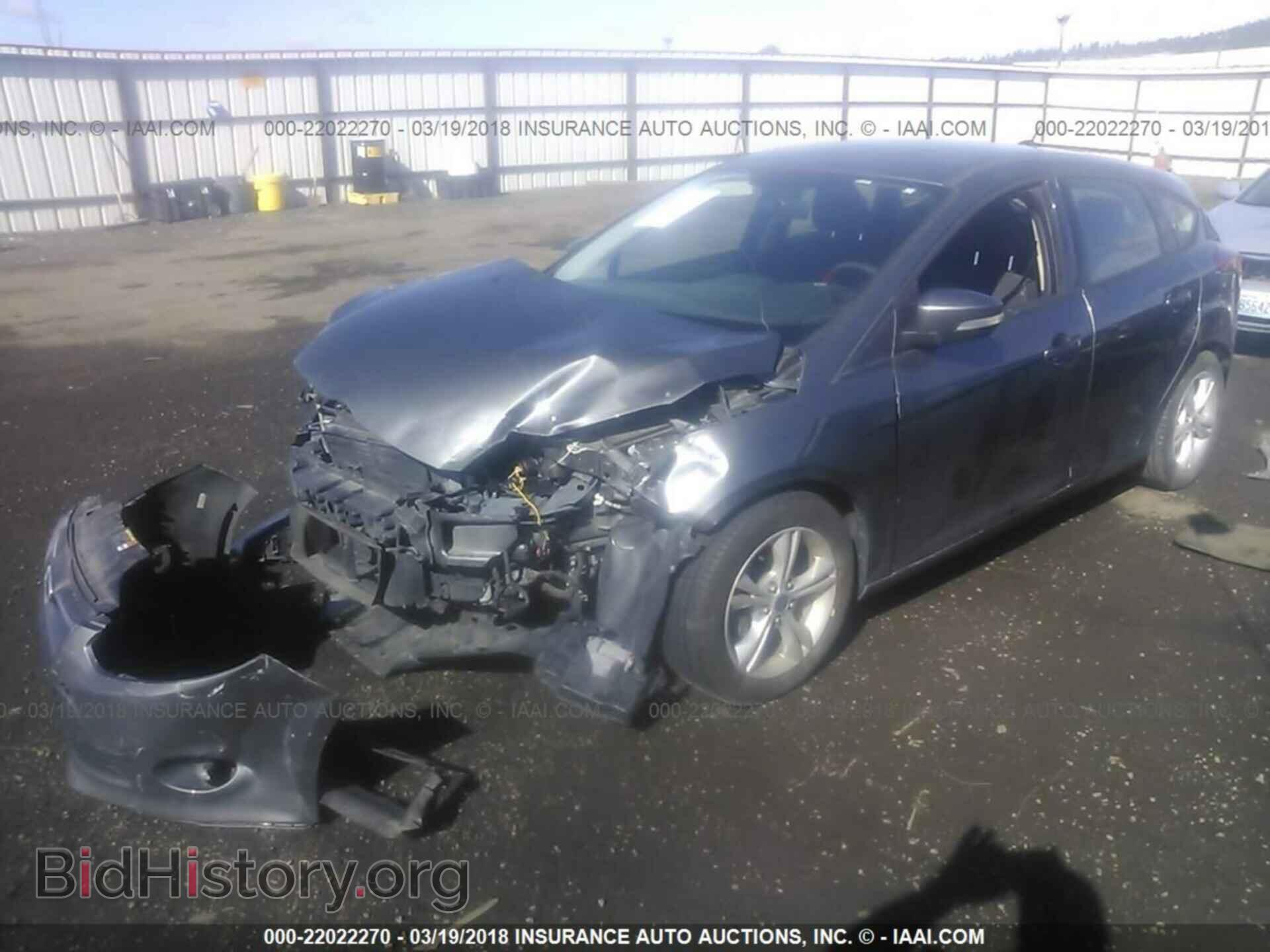 2013 Ford Focus - VIN: 1FADP3K2XDL254628 - Photo 2