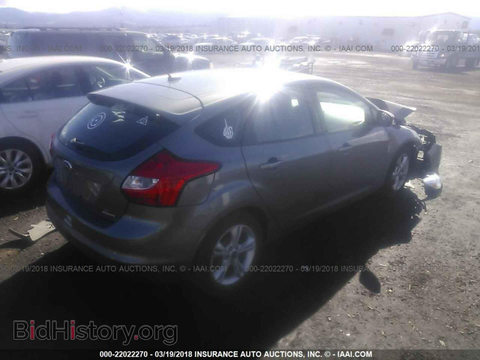 2013 Ford Focus - VIN: 1FADP3K2XDL254628 - Photo 4