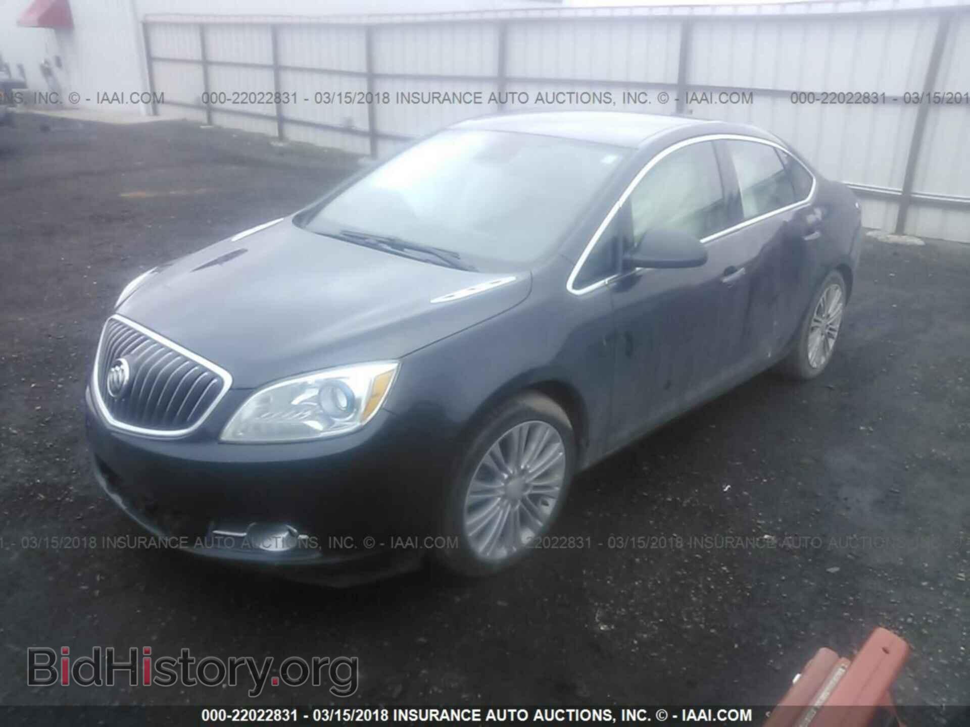 2014 Buick Verano - VIN: 1G4PP5SK9E4135446 - Фото 2
