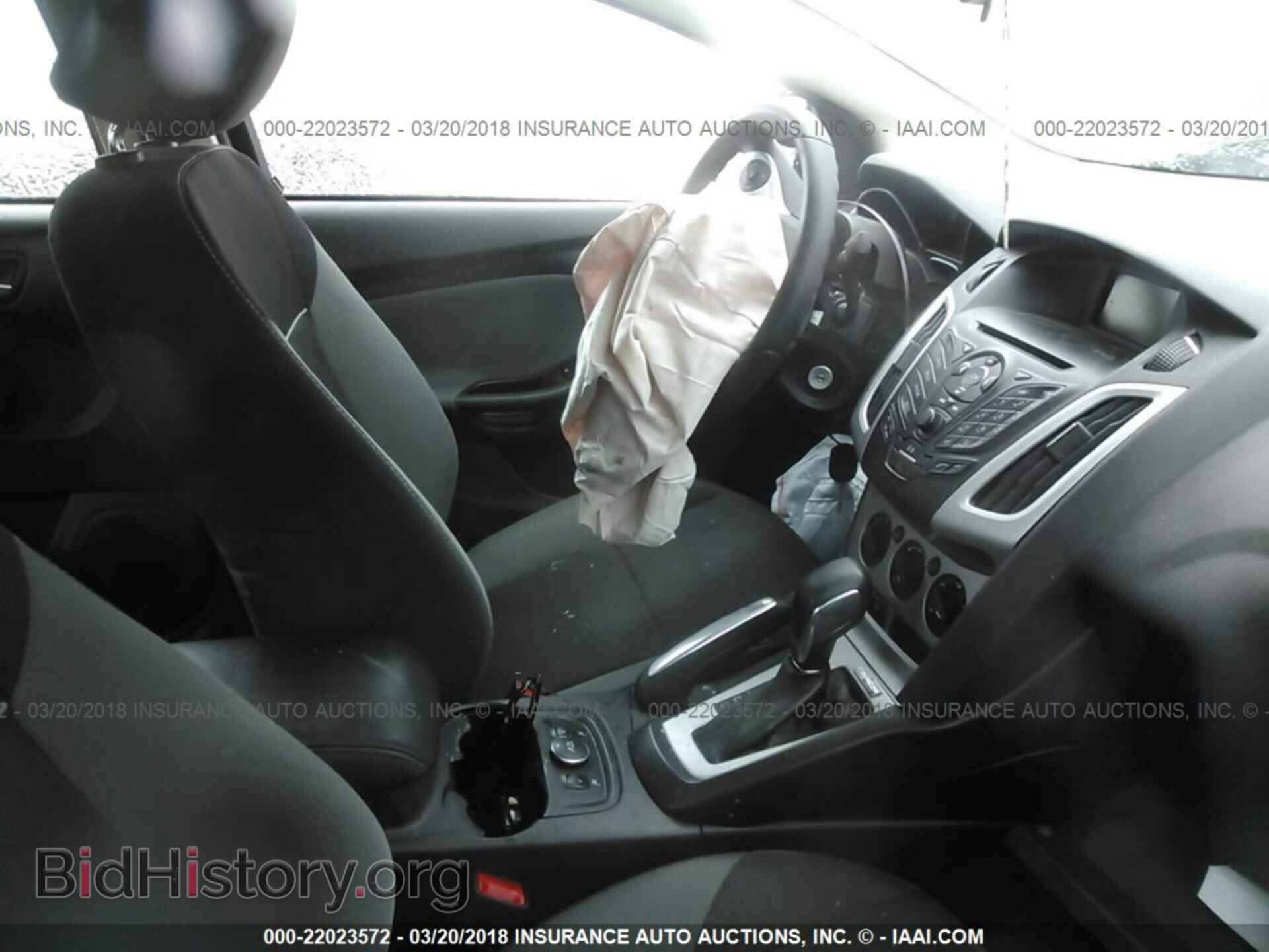 2014 Ford Focus - VIN: 1FADP3F24EL107216 - Фото 5