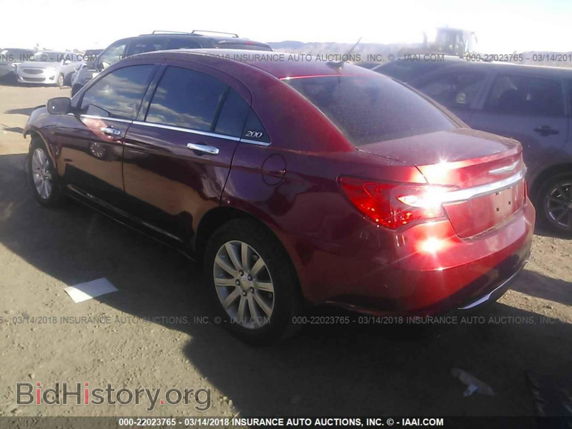 2013 Chrysler 200 - VIN: 1C3CCBCGXDN539733 - Фото 3