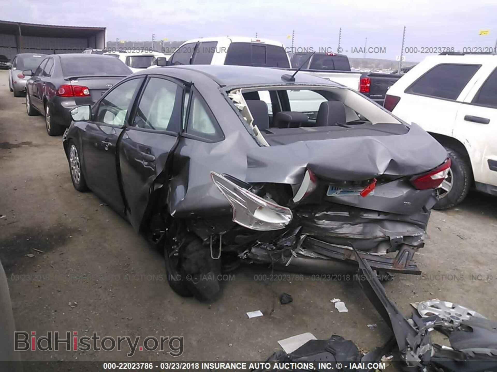 2012 Ford Focus - VIN: 1FAHP3F21CL211340 - Фото 3