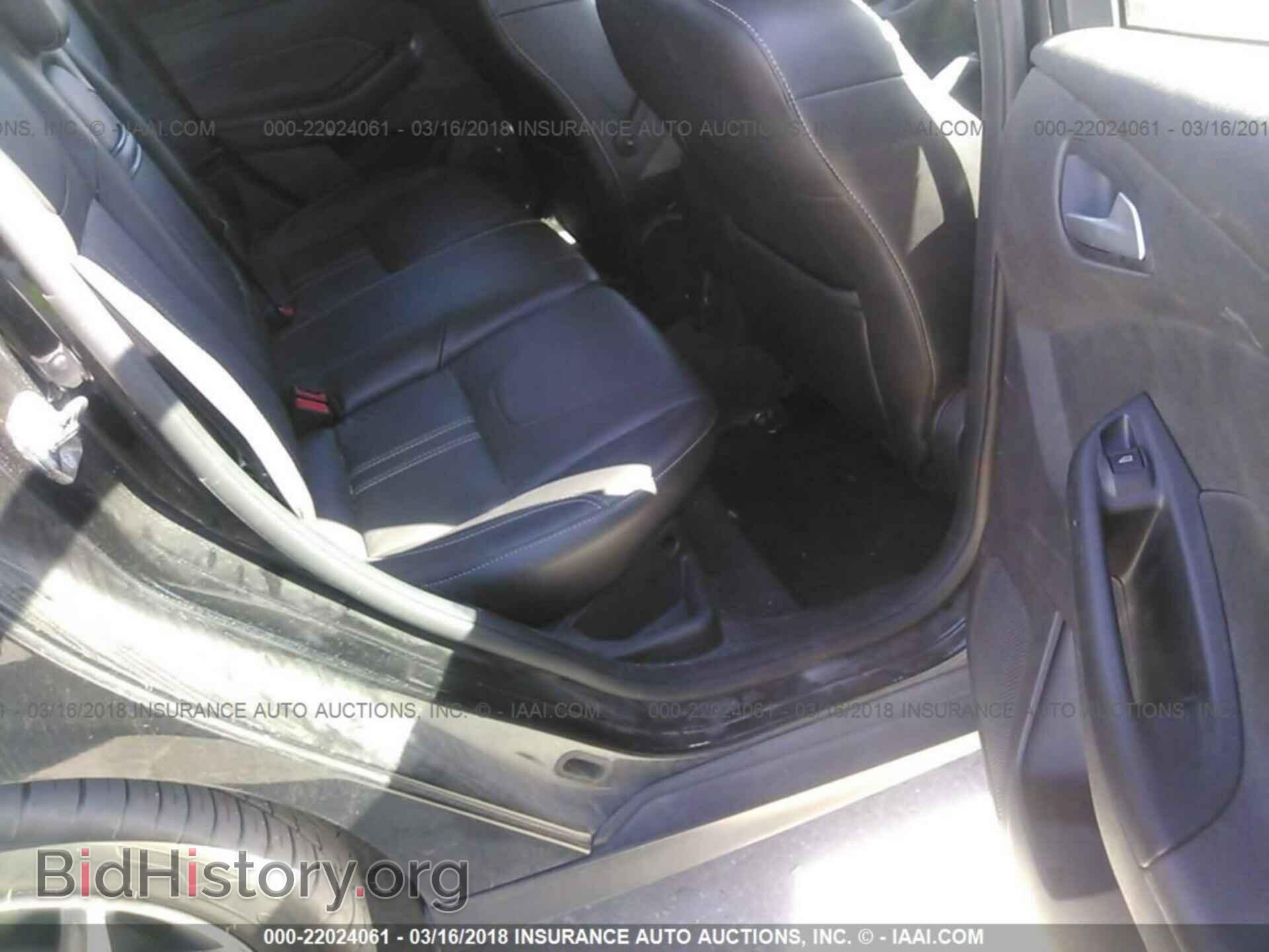 2013 Ford Focus - VIN: 1FADP3F22DL275290 - Photo 8