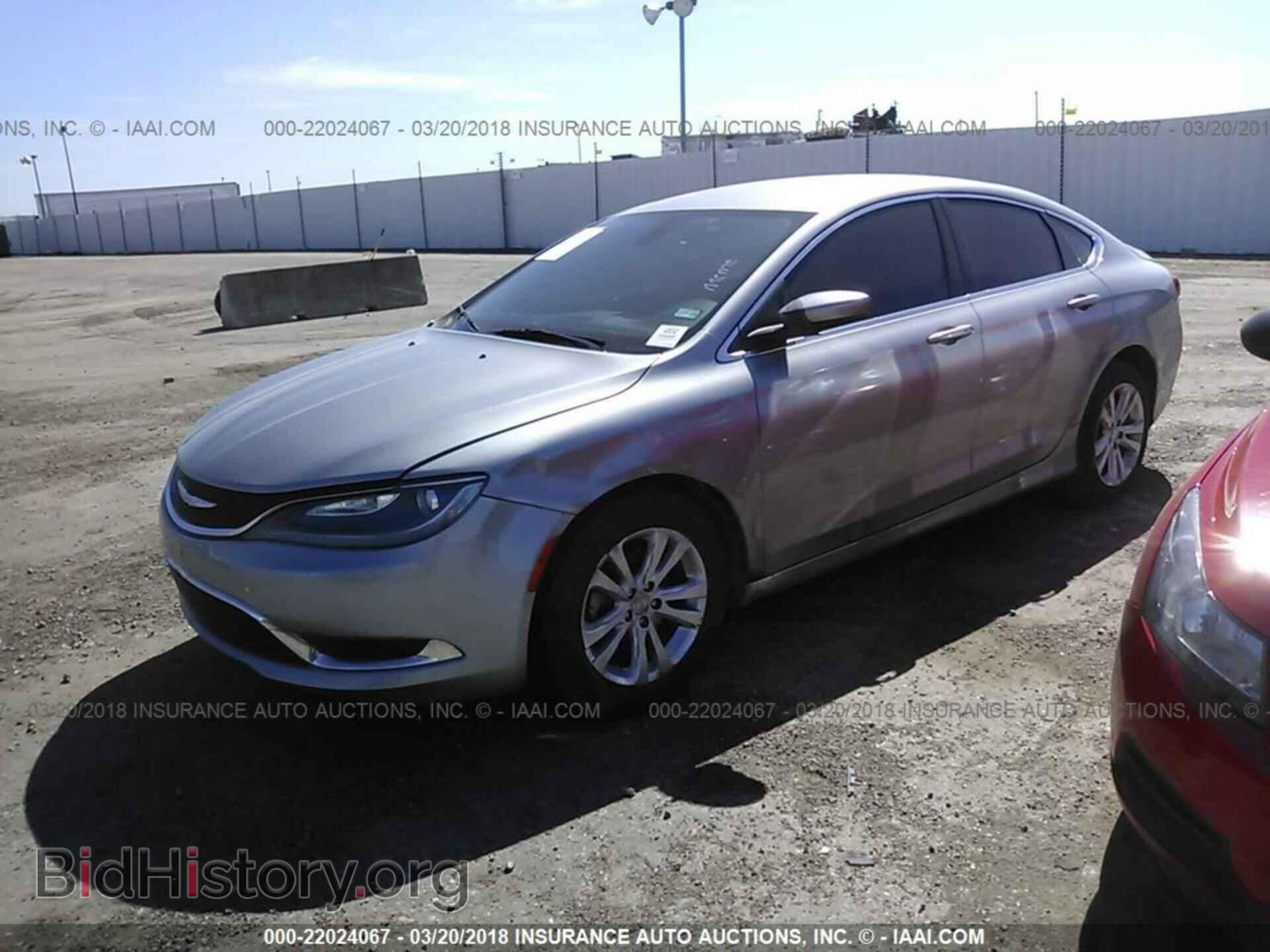 2016 Chrysler 200 - VIN: 1C3CCCAB8GN126453 - Фото 2