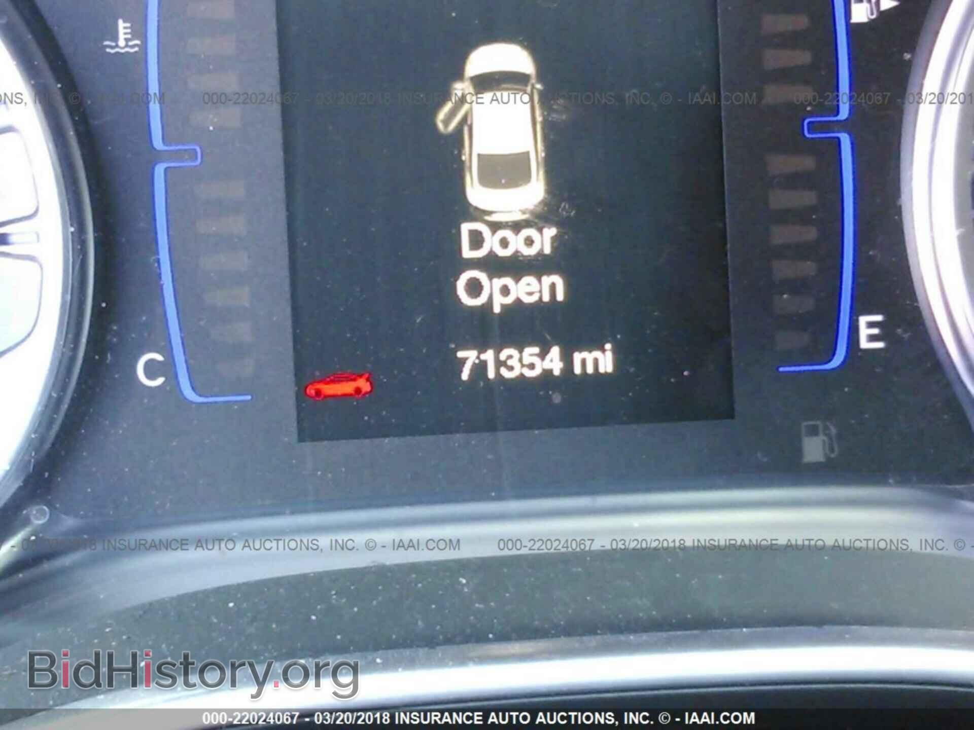 2016 Chrysler 200 - VIN: 1C3CCCAB8GN126453 - Фото 7