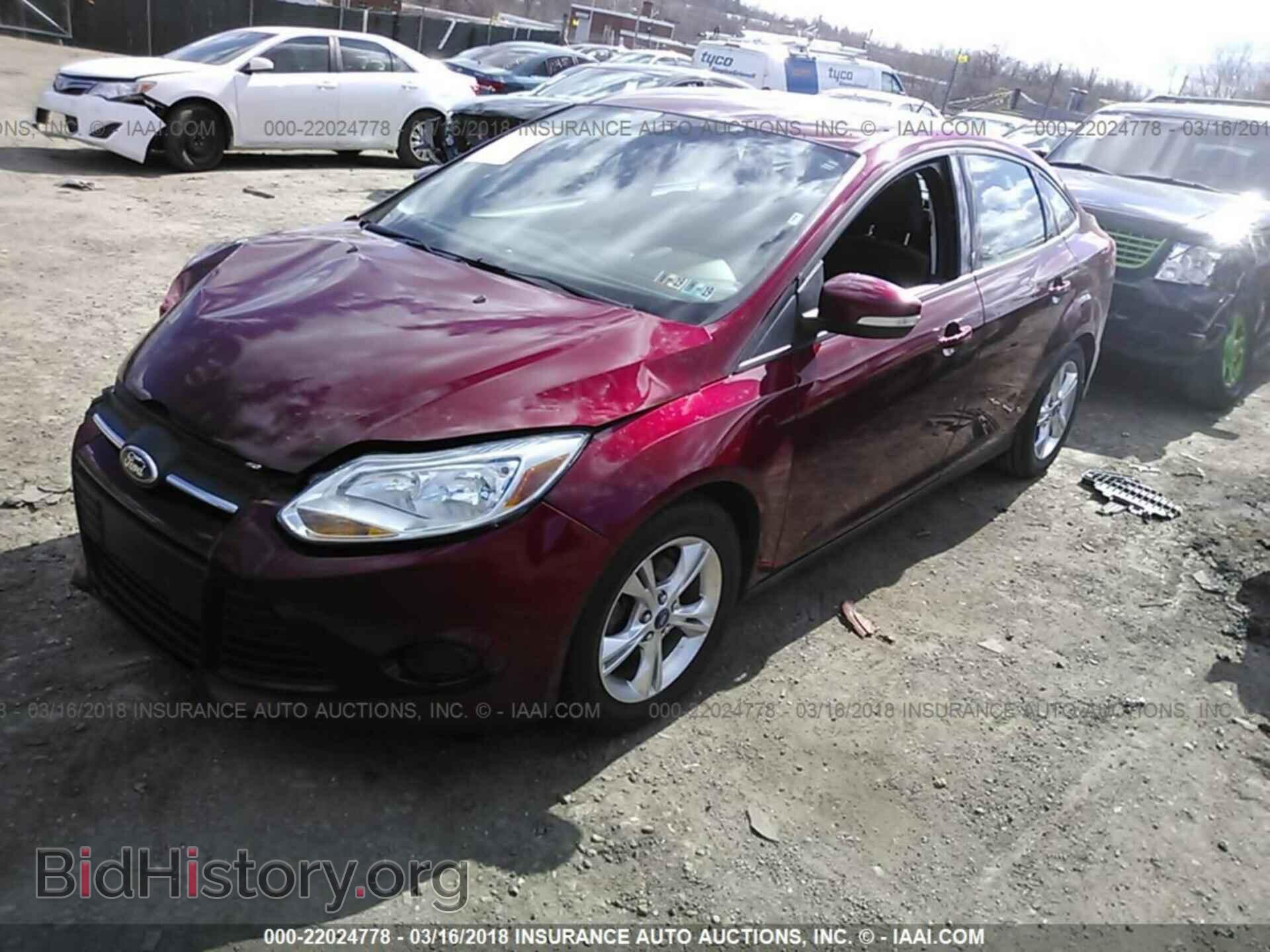 2014 Ford Focus - VIN: 1FADP3F23EL221479 - Photo 2