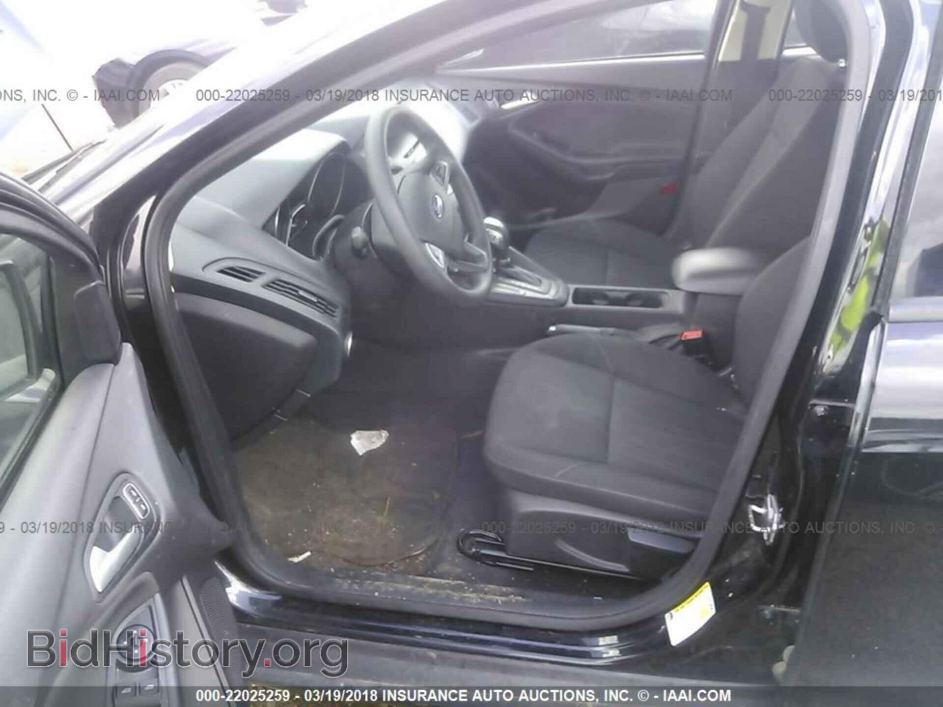 2015 Ford Focus - VIN: 1FADP3F21FL244499 - Photo 5