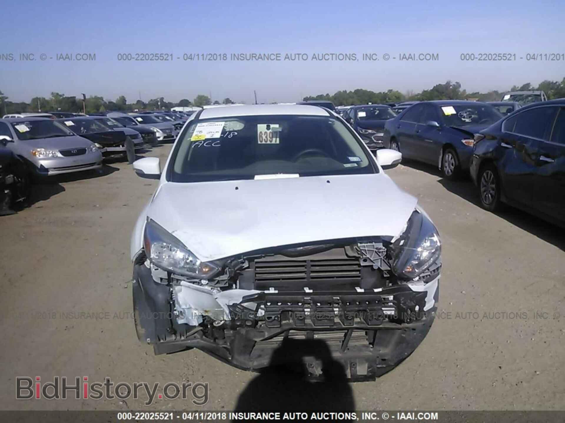 2017 Ford Focus - VIN: 1FADP3K21HL210376 - Фото 6
