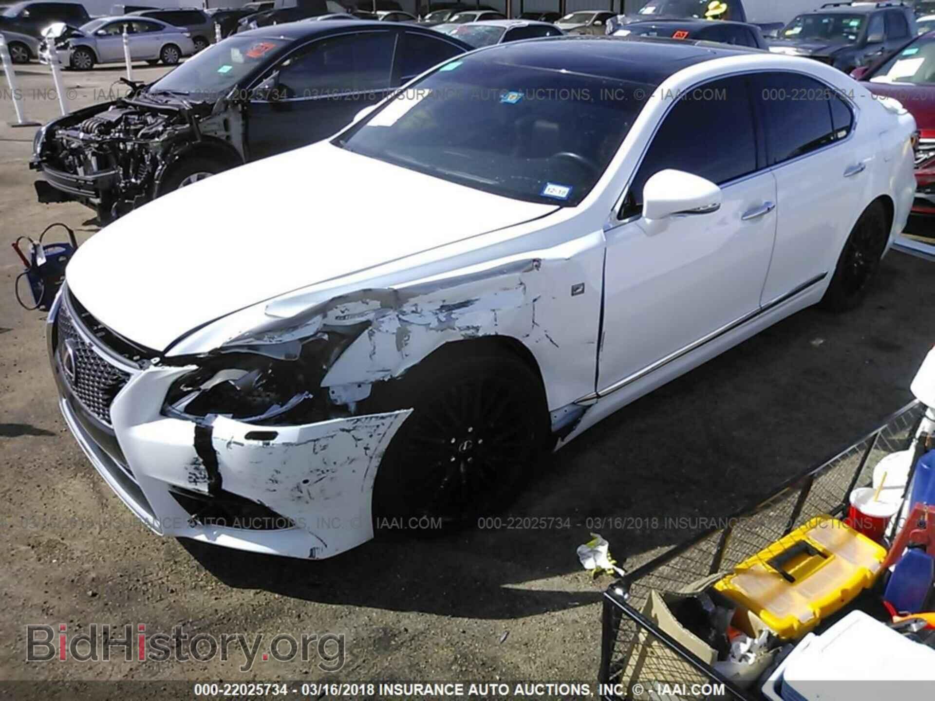 2013 Lexus Ls - VIN: JTHBL5EF1D5124103 - Фото 2