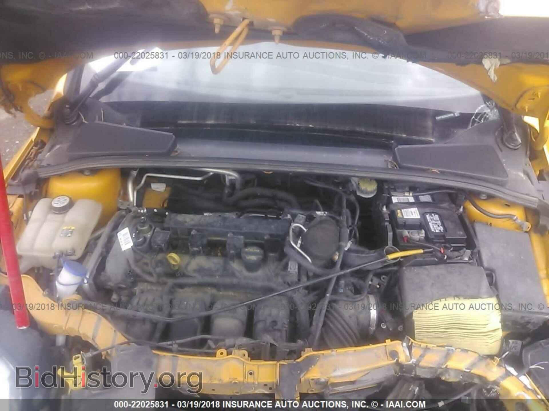 2012 Ford Focus - VIN: 1FAHP3K25CL249160 - Photo 10