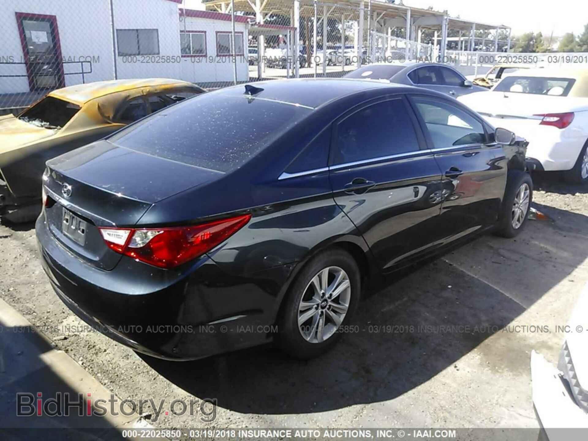 2012 Hyundai Sonata - VIN: 5NPEB4AC3CH413005 - Фото 4