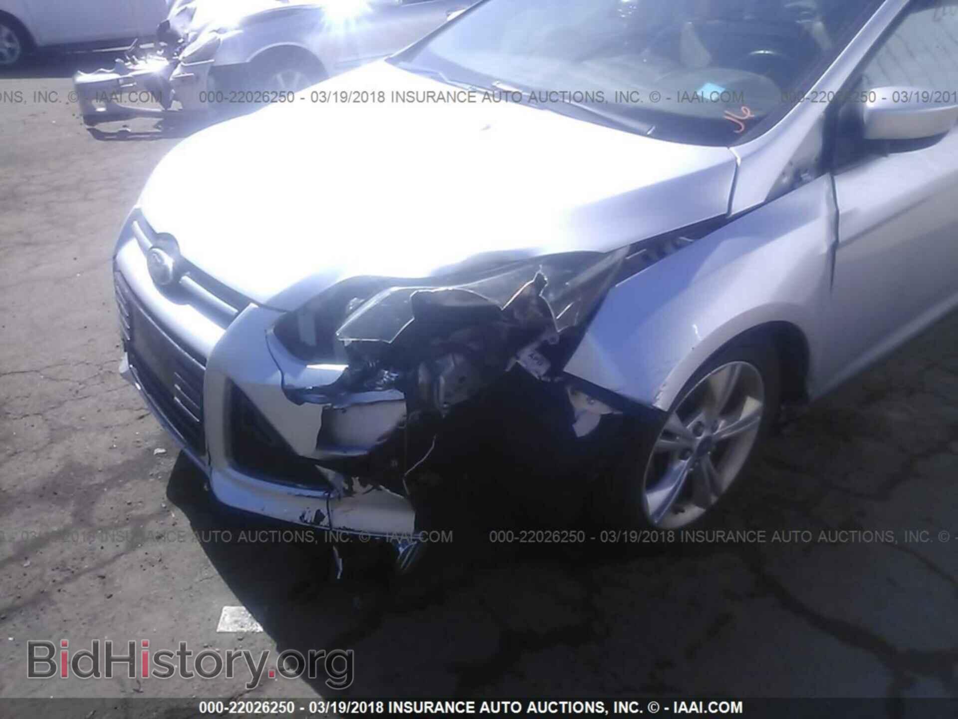 2012 Ford Focus - VIN: 1FAHP3F20CL425896 - Photo 6