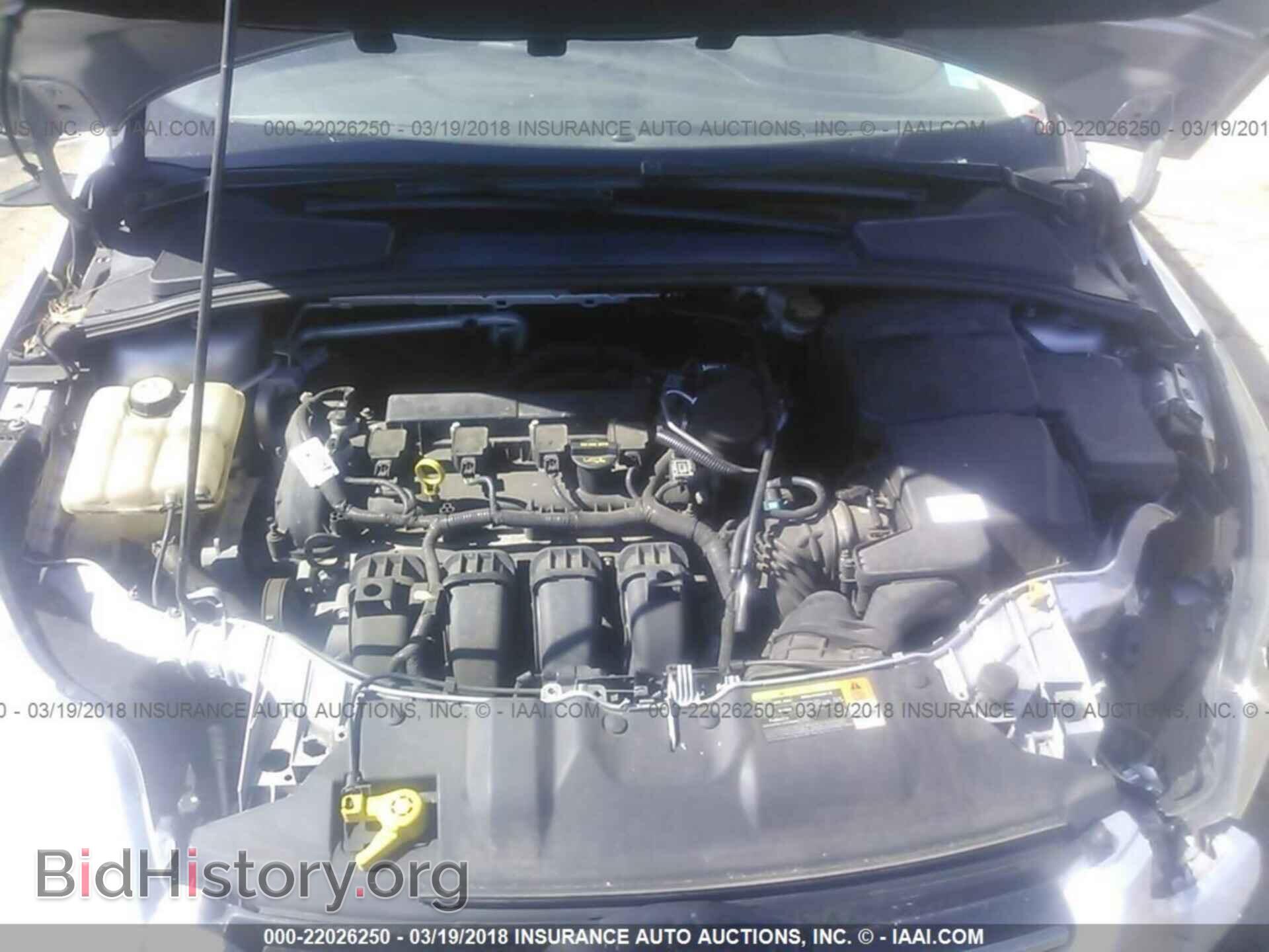 2012 Ford Focus - VIN: 1FAHP3F20CL425896 - Photo 10