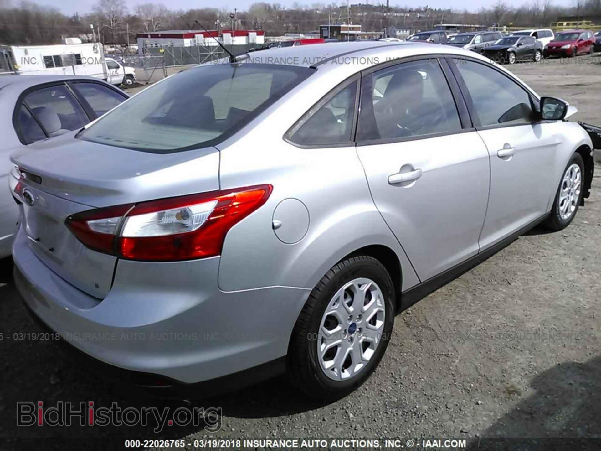 2012 Ford Focus - VIN: 1FAHP3F24CL308130 - Фото 4