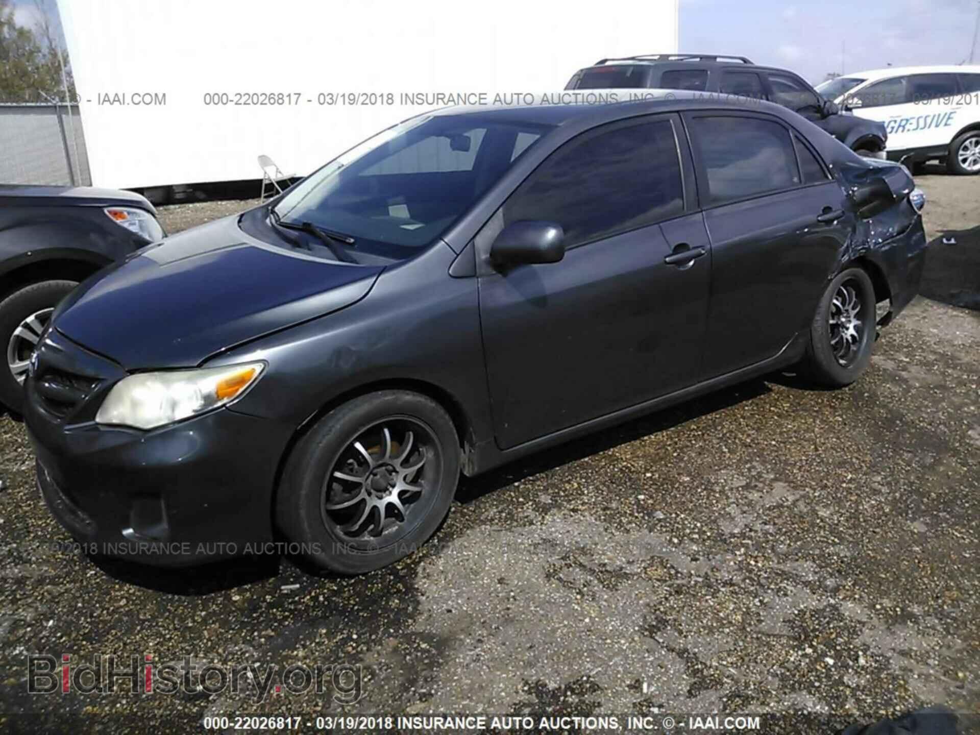2011 Toyota Corolla - VIN: 2T1BU4EE5BC604712 - Фото 2