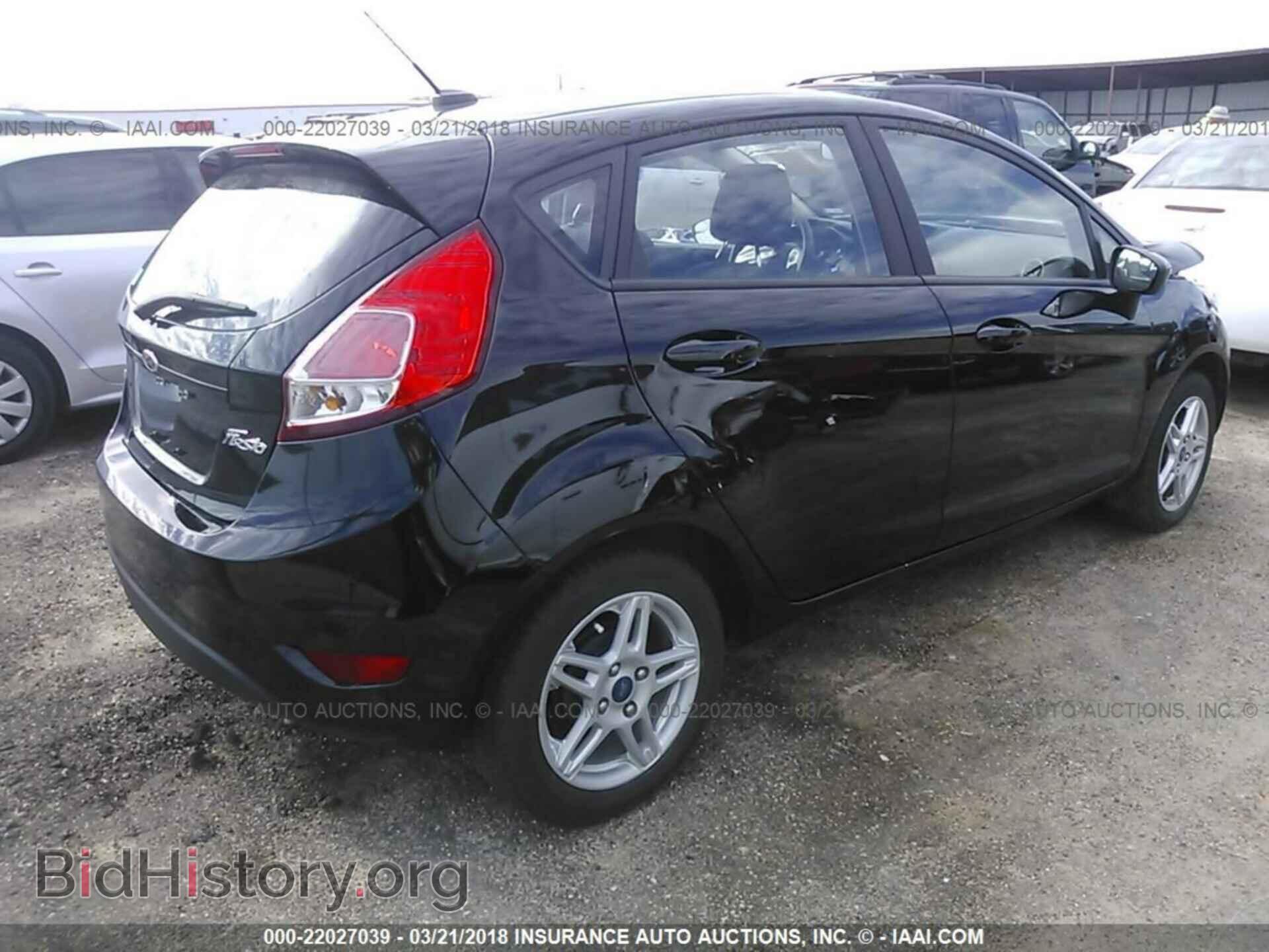 2017 Ford Fiesta - VIN: 3FADP4EJ3HM103918 - Фото 4