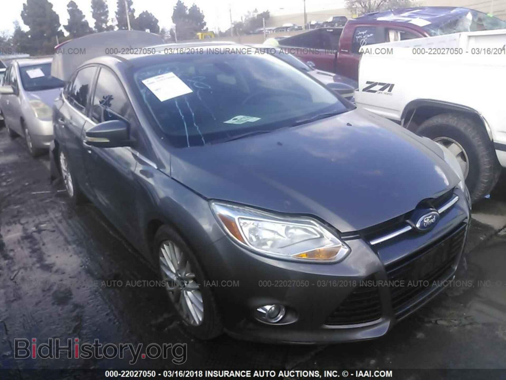 Photo 1FAHP3H29CL236774 - Ford Focus 2012
