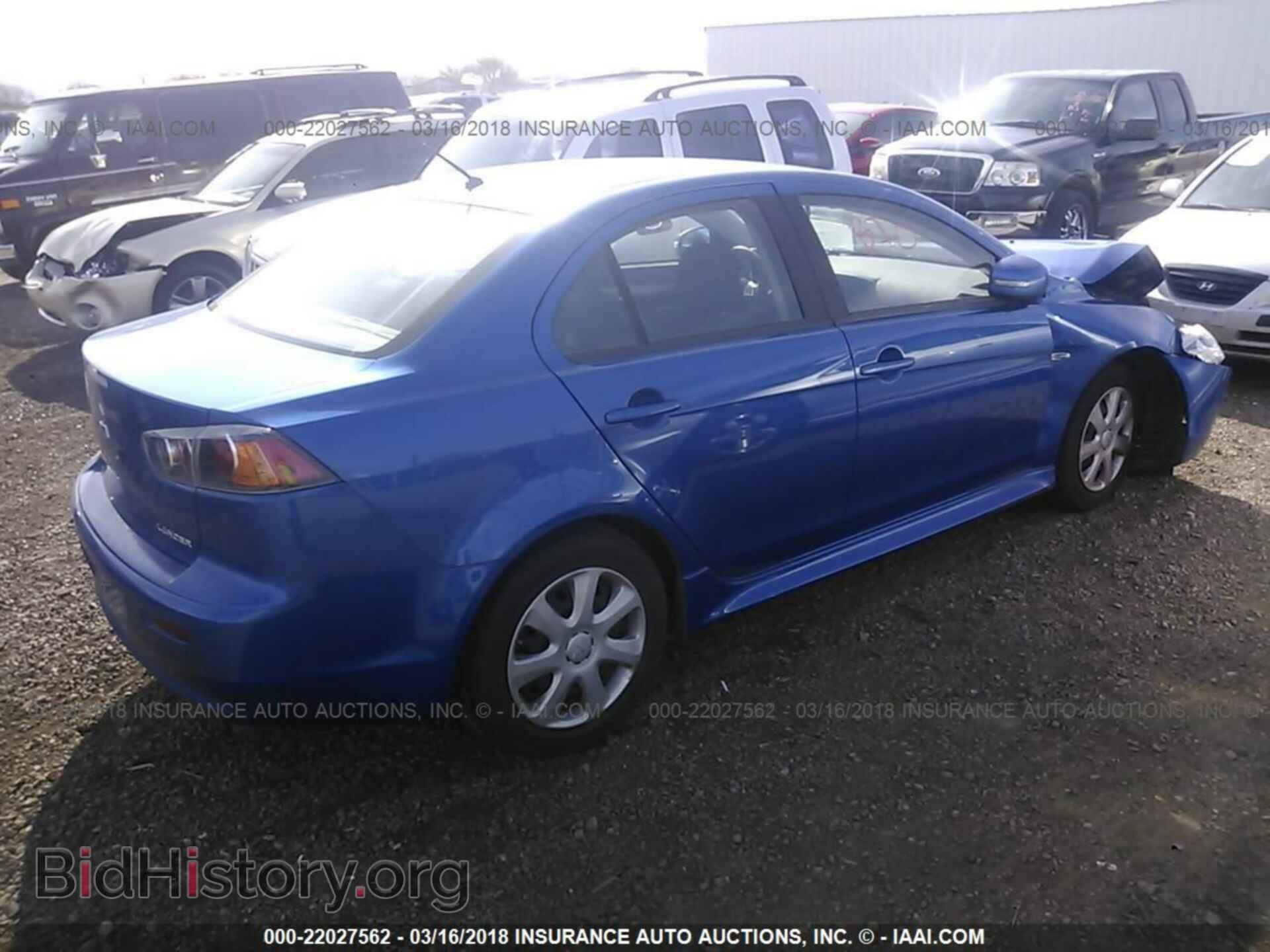 2015 Mitsubishi Lancer - VIN: JA32U2FU3FU012274 - Фото 4